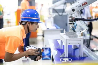 職業(yè)技能提升新藍(lán)圖 聚焦計(jì)算機(jī)技術(shù)培訓(xùn)，助力1500萬(wàn)人次實(shí)現(xiàn)能力躍升